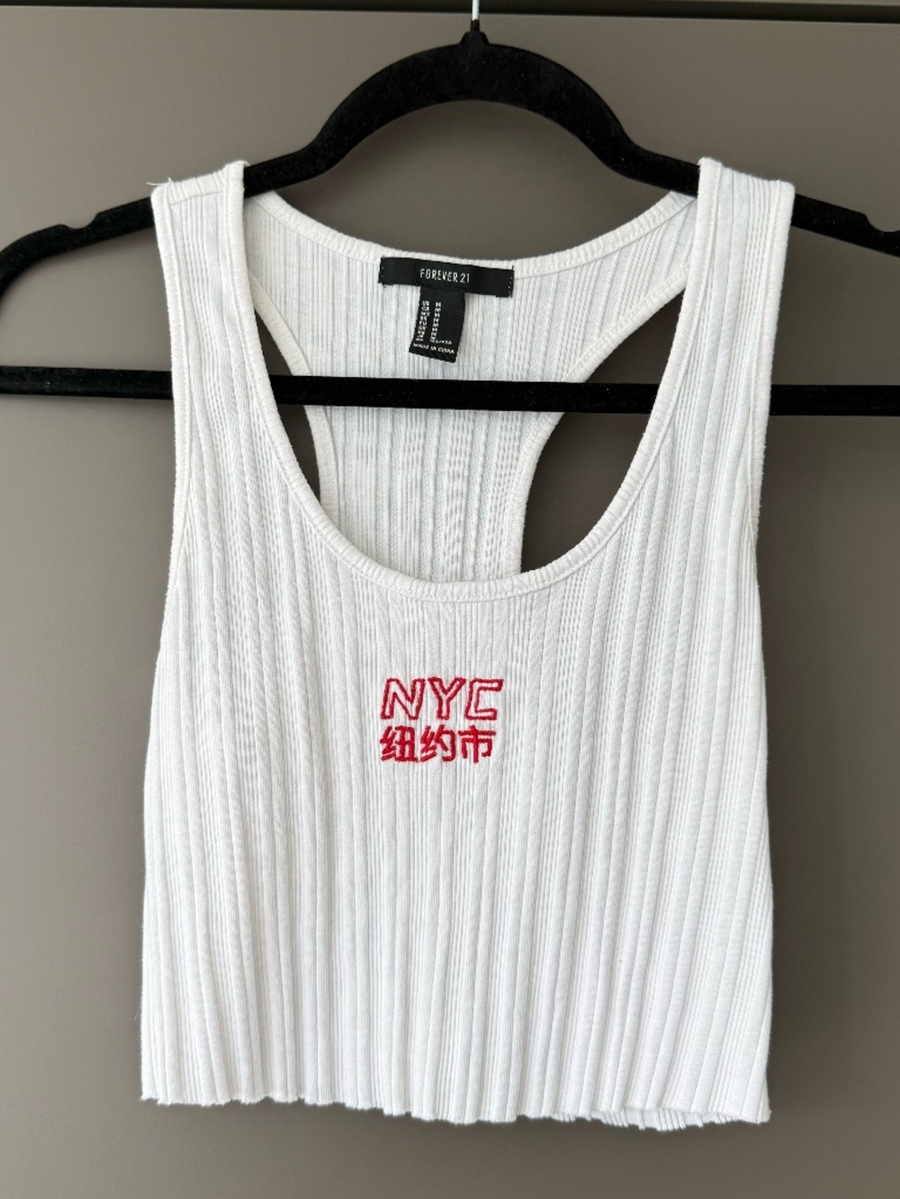 NYC Embroidered White Ribbed Racerback Crop Tank Top – Size M Casual Basic Tank